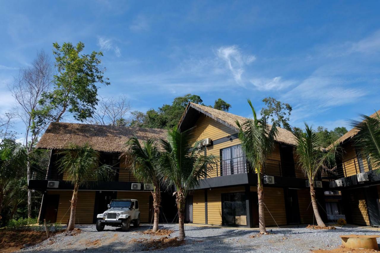 A Rock Resort Langkawi - Coral Reefs Kuah Exterior photo